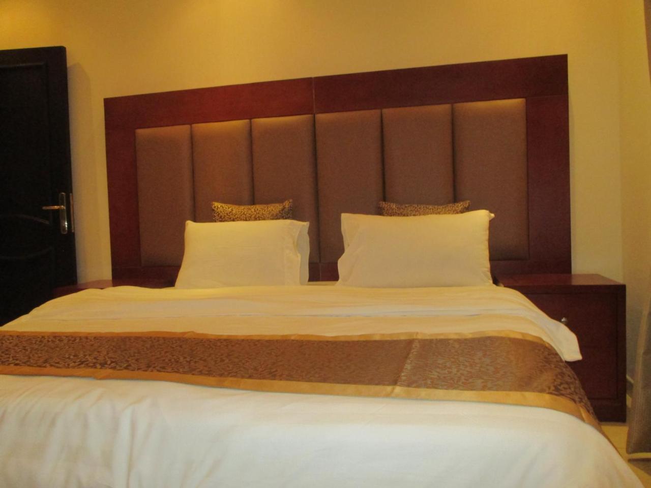 Leen Serviced Apartments Yidda Exterior foto